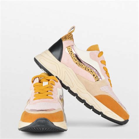 sneakers oranje roze